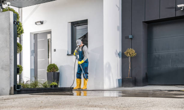 Best Deck and Patio Pressure Washing in Burlington, IA